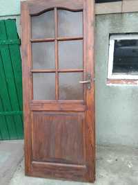 Drzwi drewniane wewnętrzne.