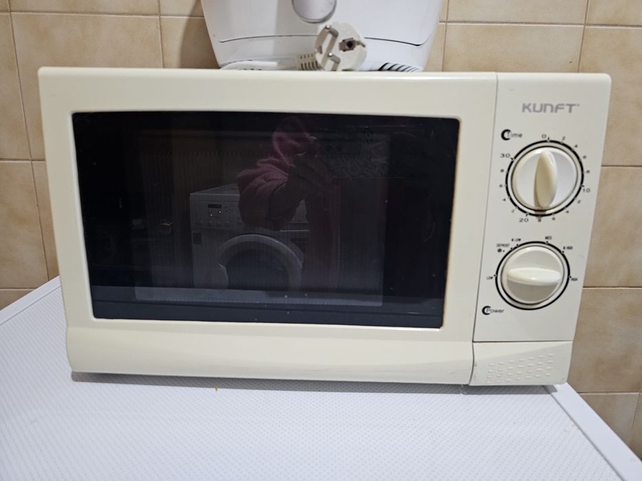 Microondas da kunft a funcionar perfeitamente