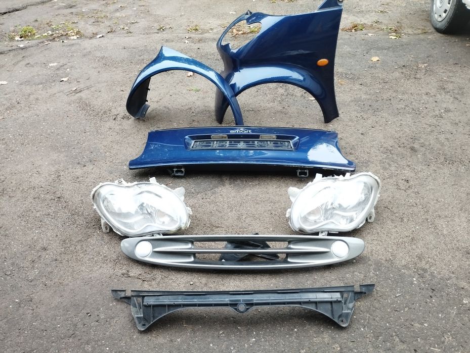 Smart fortwo 450 перед /крило фара кришка багажника/