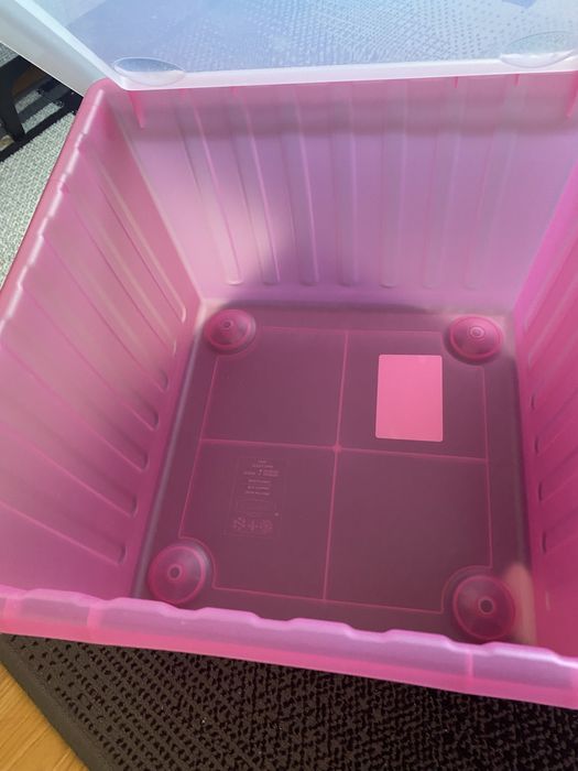 Pojemniki na zabawki Ikea