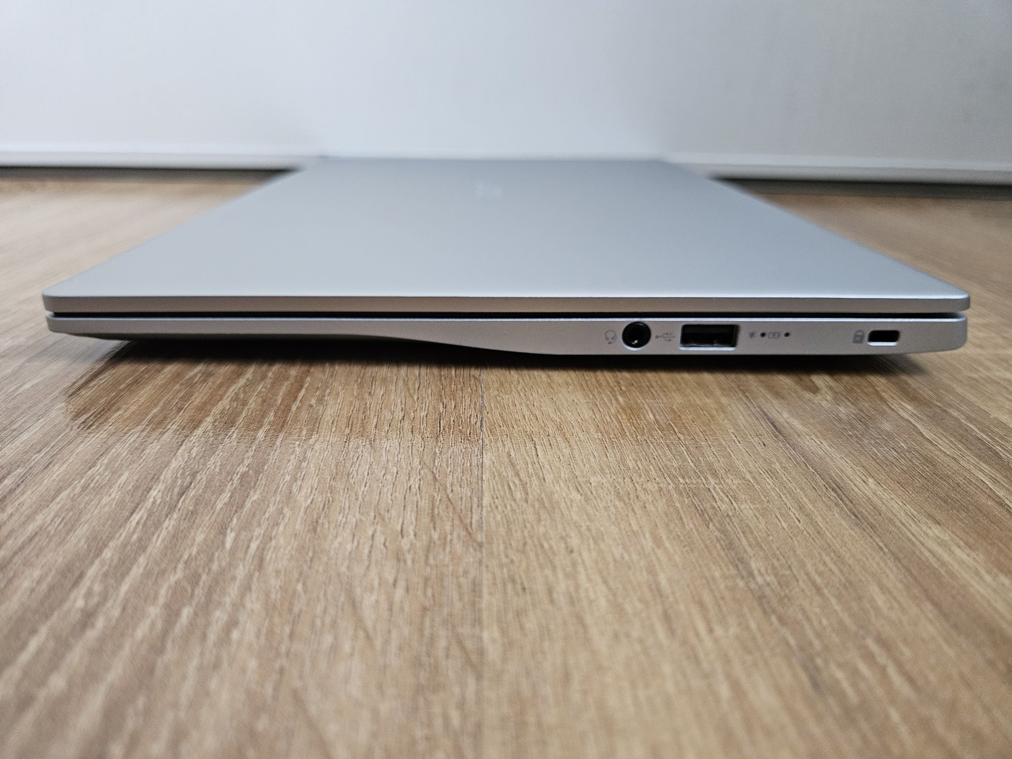Laptop Acer Swift SF314 ryzen 7 4700u 16gb ram