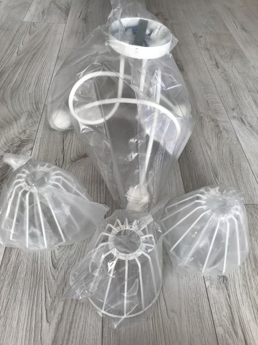 Lampa biała LOFT nowa klosze 3 szt
