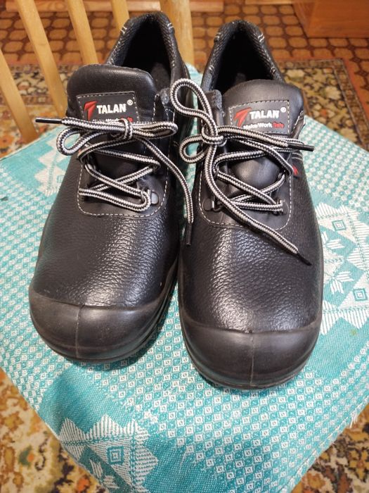 Робочі напівчеревики