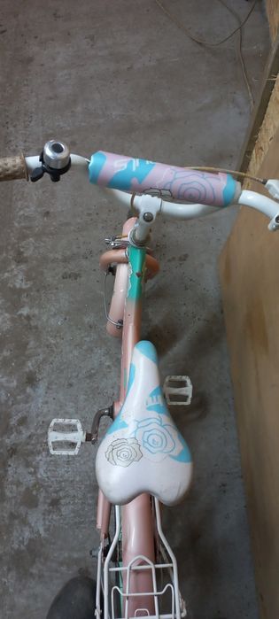 Продам детский велосипед 3-5 лет.