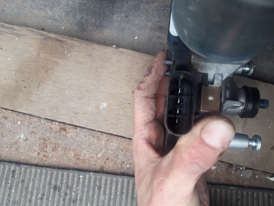 Моторкик дворников porsche cayenne