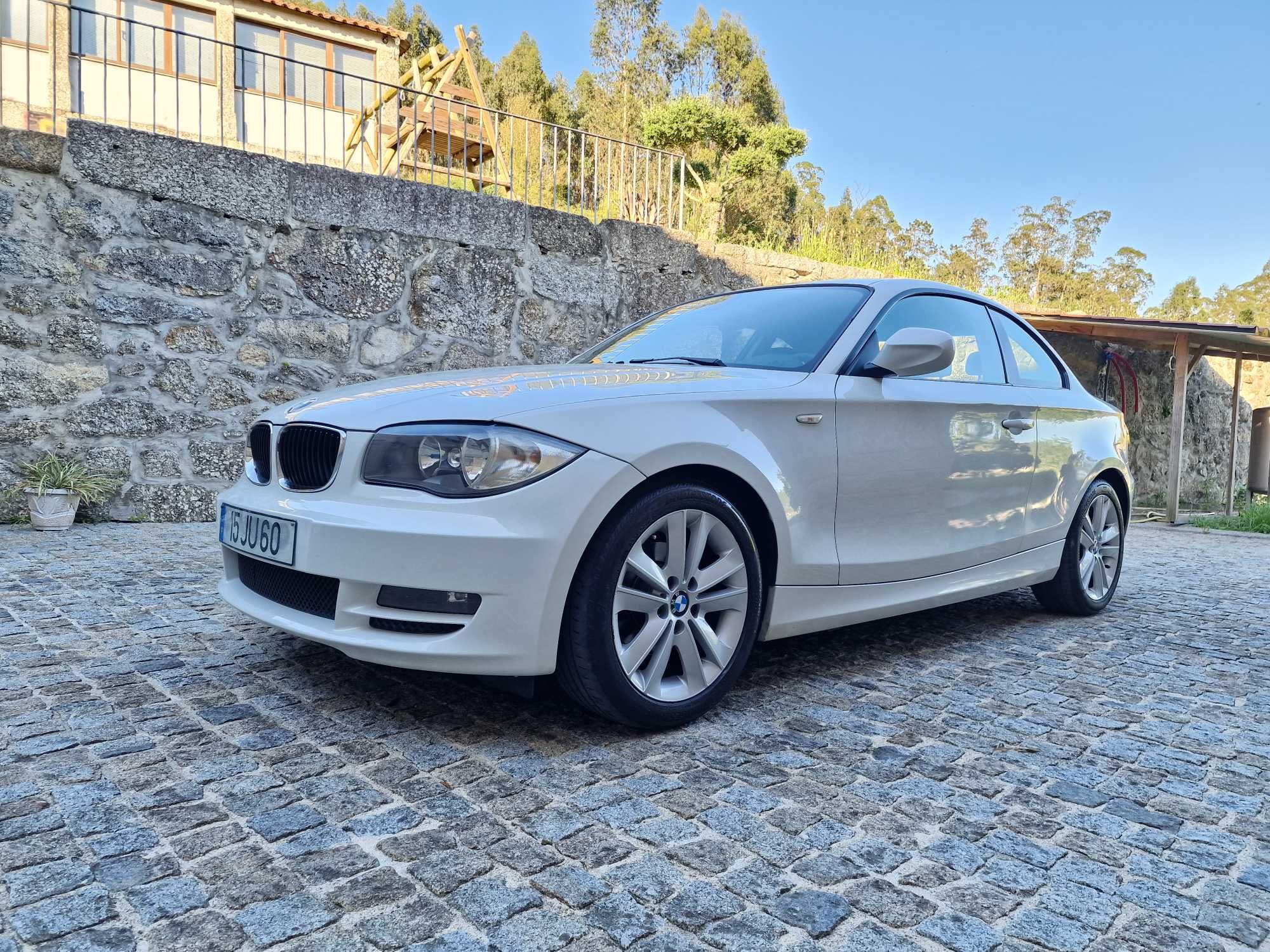 BMW 118d Coupe LCi NACIONAL 1 Dono