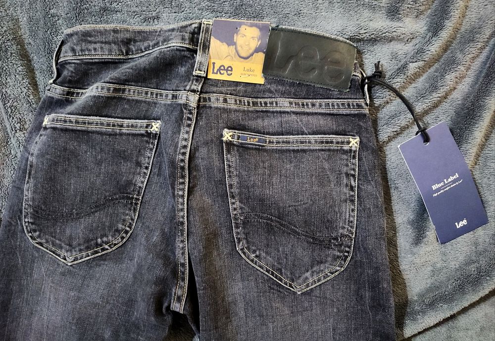 Spodnie jeansowe jeans Lee Luke Slim Tapered 26/32 Black Sea czarne