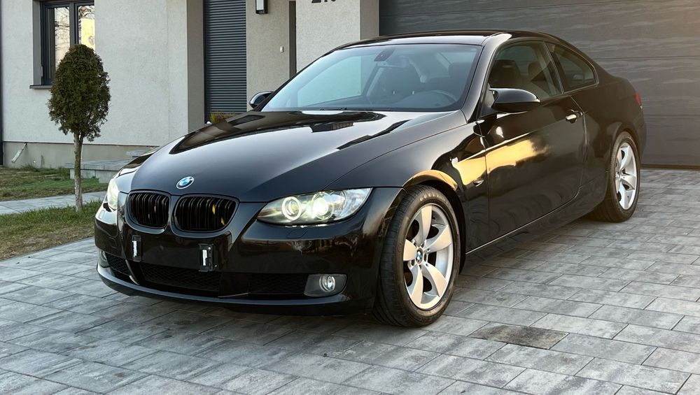 BMW e92 Coupe 2.0 benzyna 320i