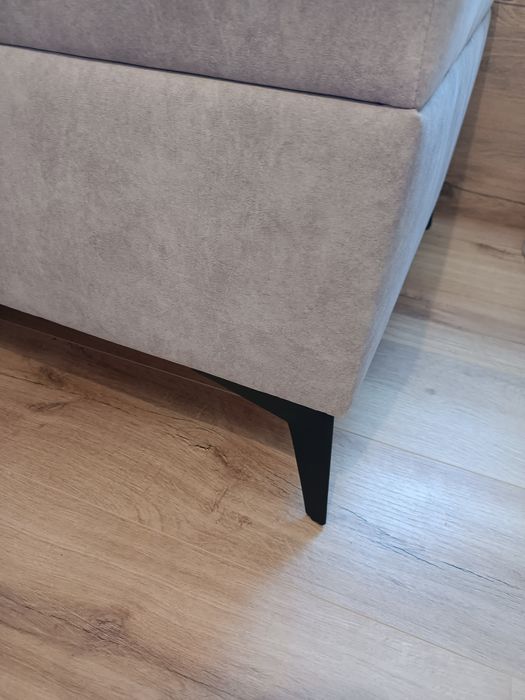 Pufa ze schowkiem 70x70 cm