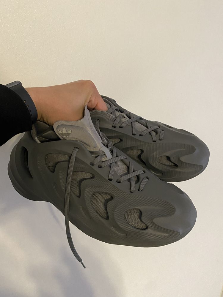 Кросівки  Adidas ADIFOM Q GREY  Original