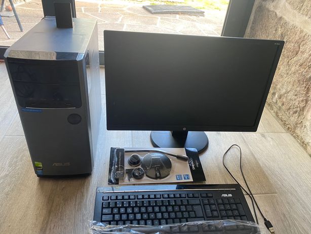 Computador ASUS, monitor Hp, teclado ASUS, rato ASUS