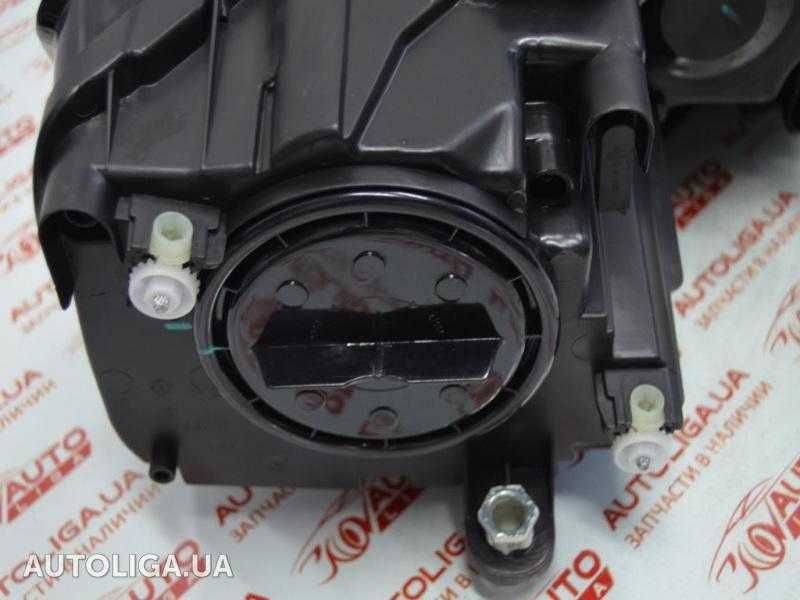 Фара передняя левая VW Jetta VI (5K2) 10-17 год 16D941005 новая
