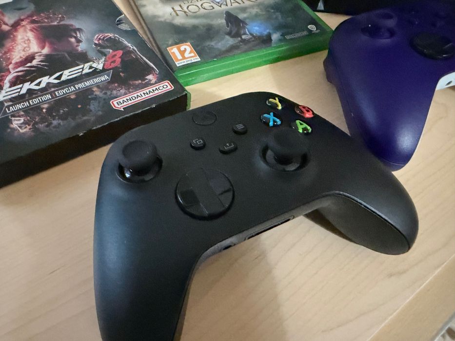 Konsola MICROSOFT Xbox  series X 1 TB 2 pady