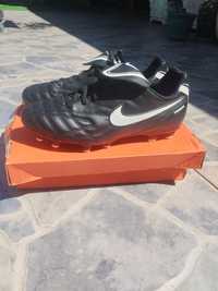 Chuteiras JR MERCURIAL VICTORY II TF tamanho 38,5