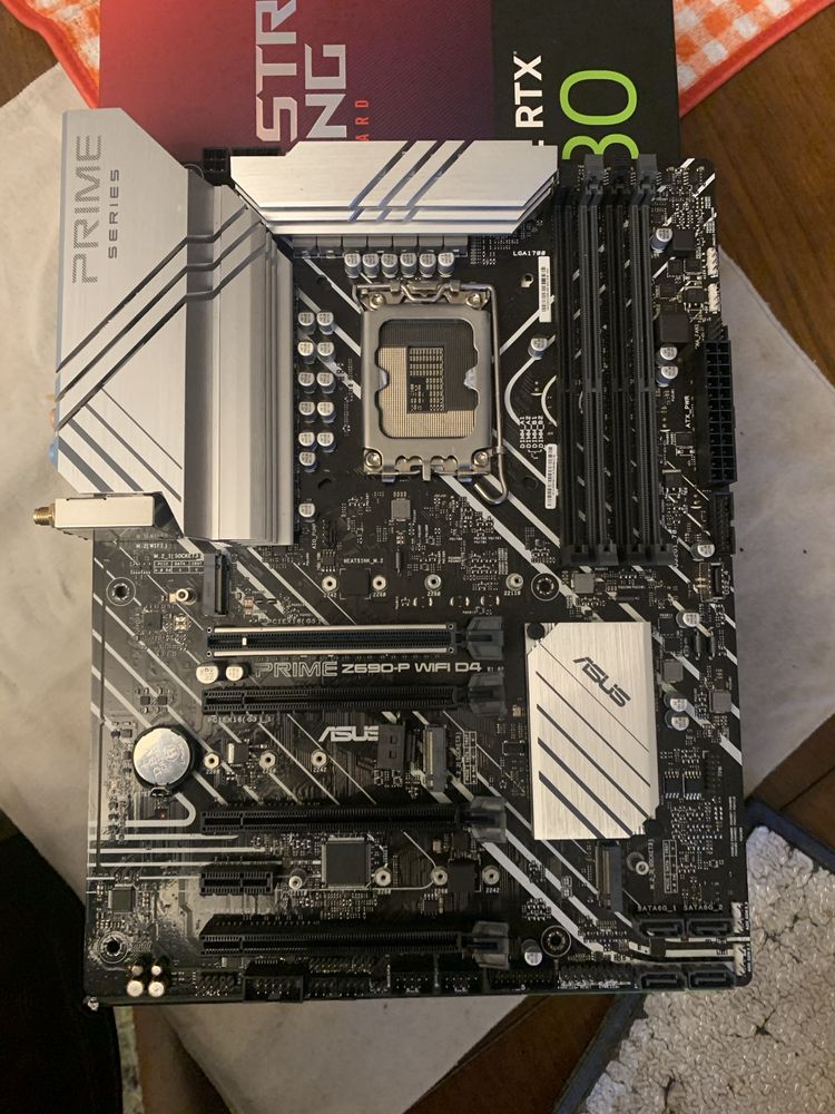 Motherboard Asus prime z690-P wifi D4