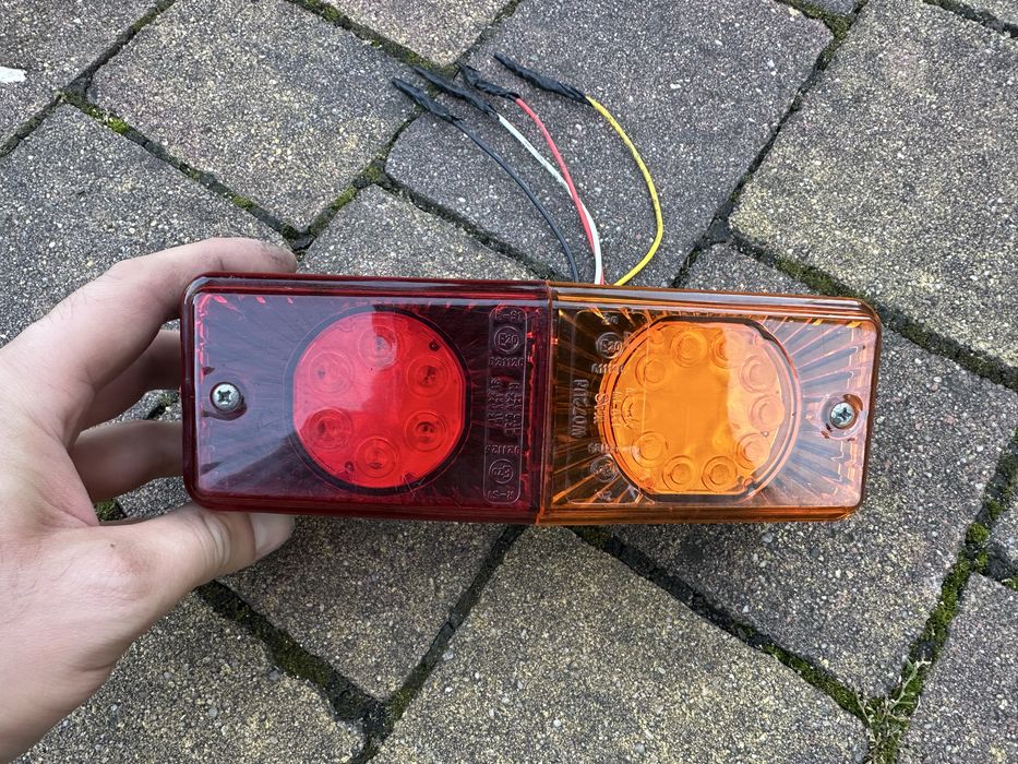 Lampa tylna zespolona 12/24V LED WAŚ 487 W072UD