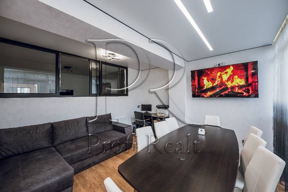 Продаж квартири ЖК Лісова казка/ Радистів 34/Биківня/метро Лісова