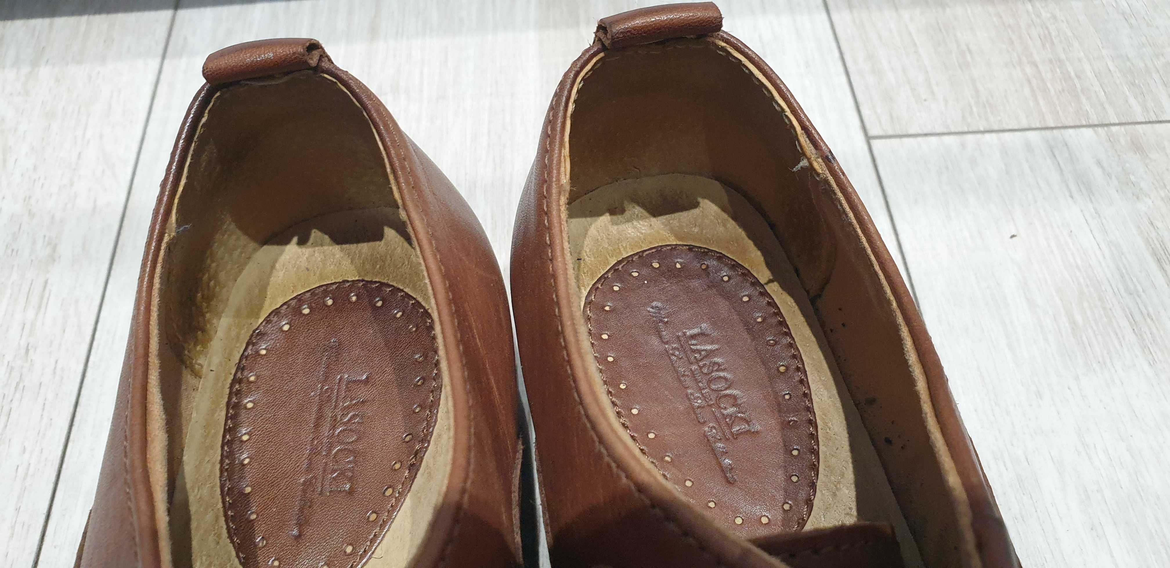 Półbuty damskie LASOCKI  skóra numer 37