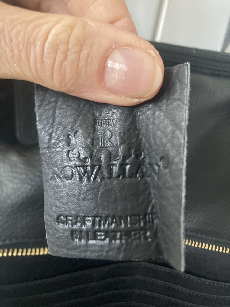 Torebka skóra czarna Rowallan