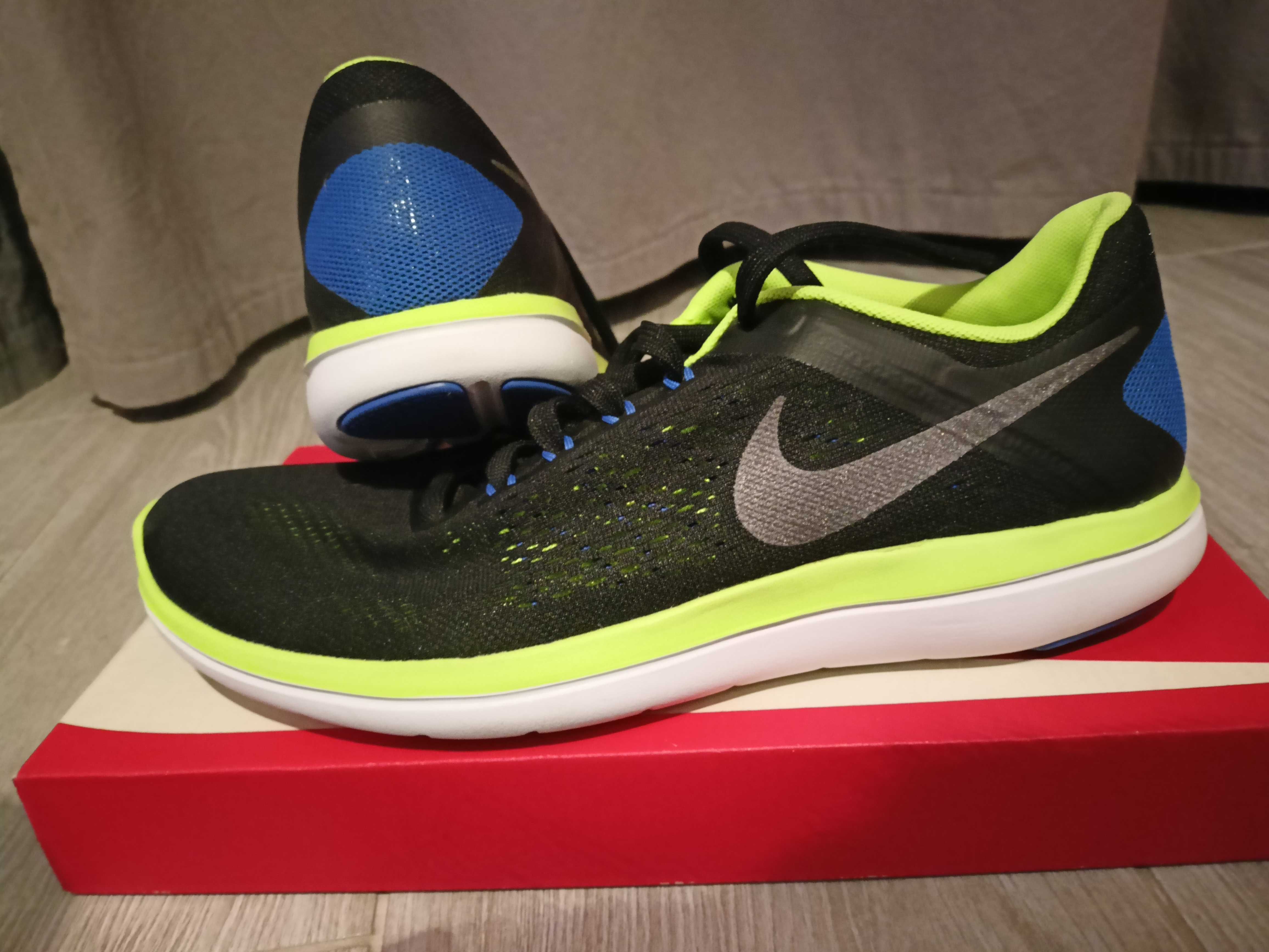 Buty Nike Flex 2016 RN. Rozmiar UK 9,5, CM 28,5 cm, EUR 44,5