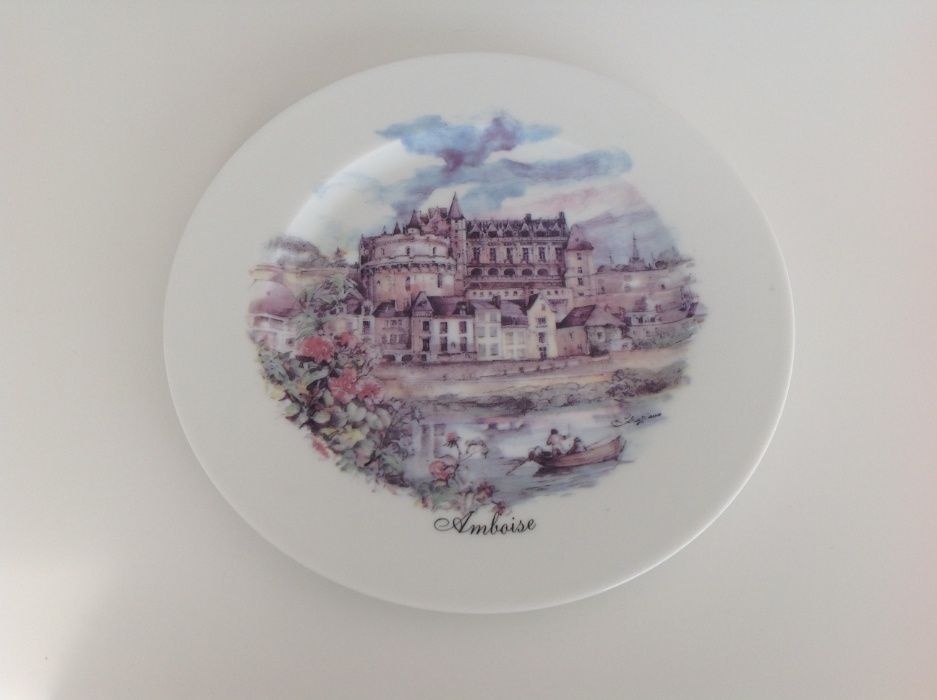 Pratos em porcelana de Limoges Chateaux Loire France