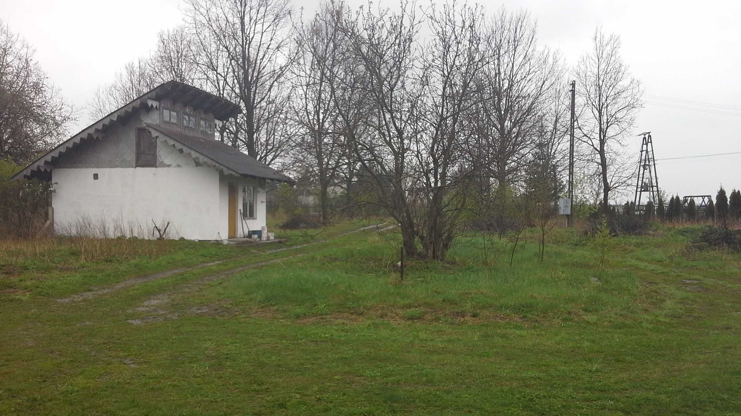 Sprzedam siedlisko w centrum Polski, cicha i bezpieczna lokalizacja.