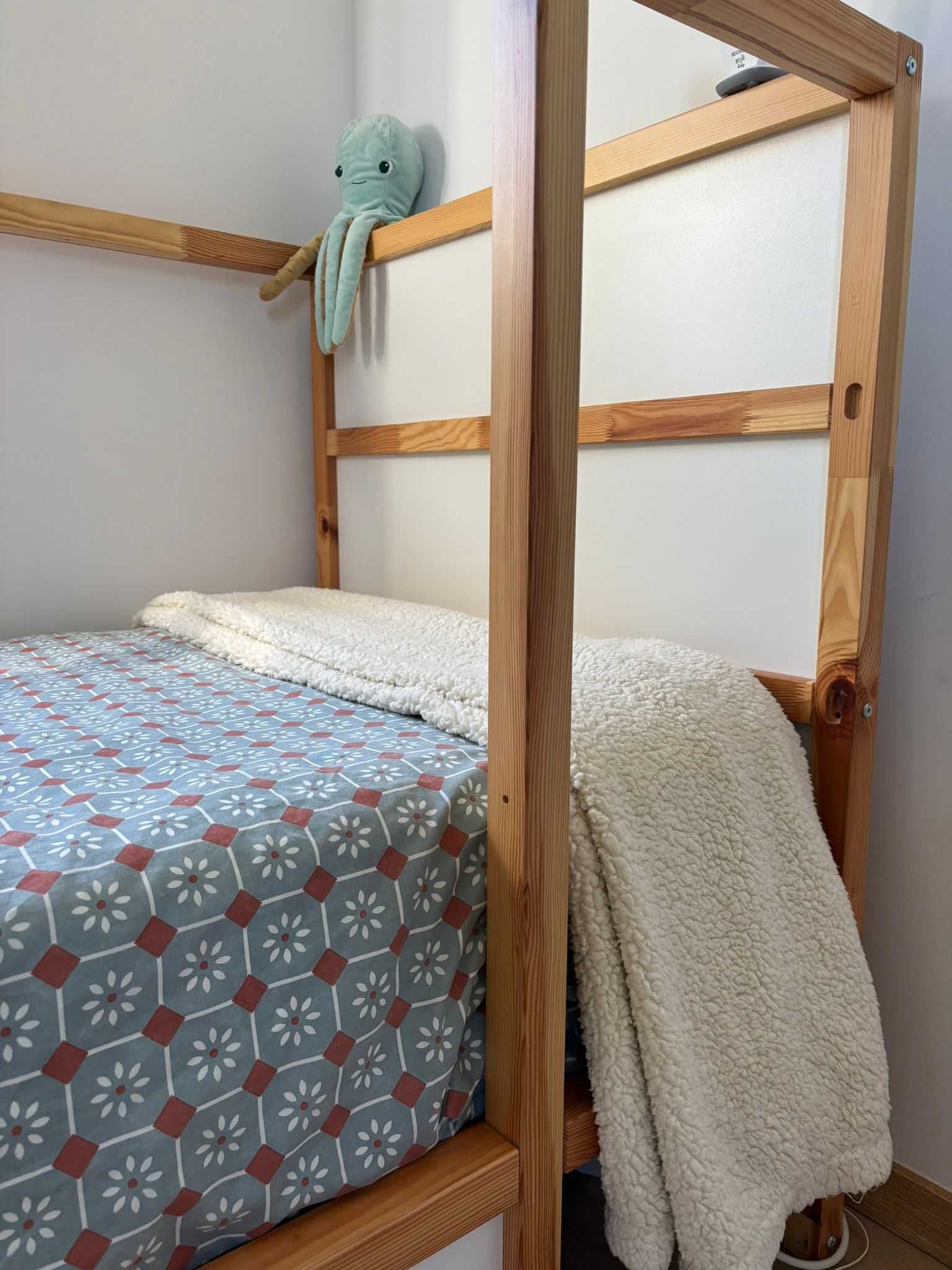 Cama Ikea Kura 90x200