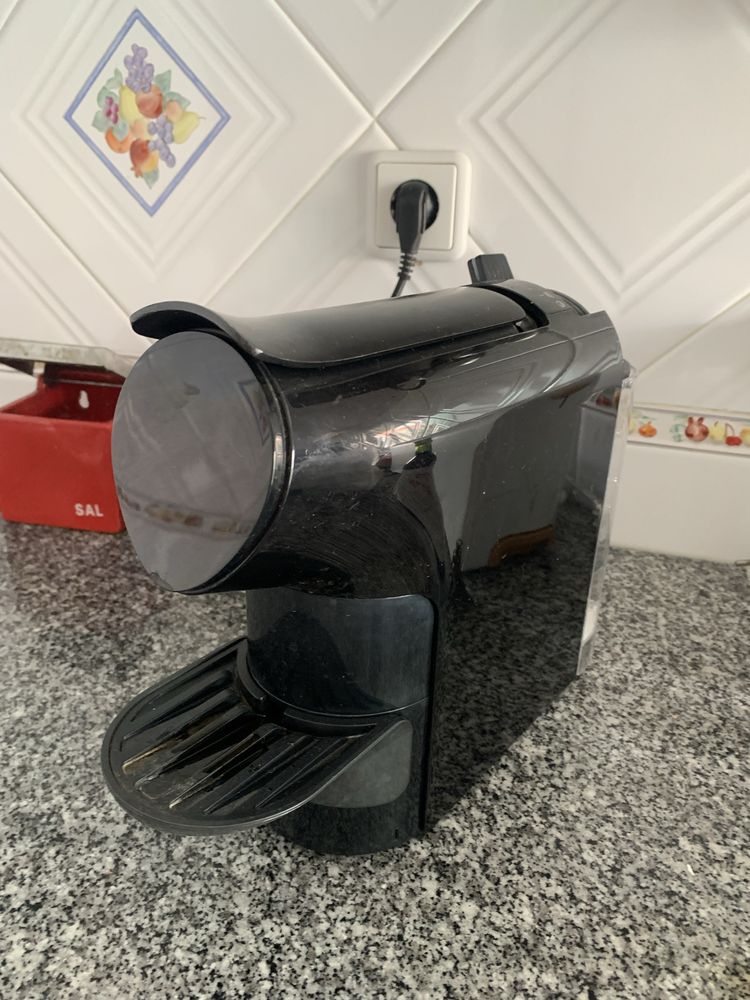 Máquina café capsulas Continente