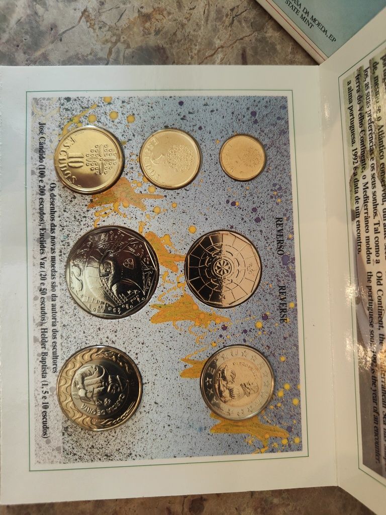 Coleção de sete moedas correntes brilhantes não circuladas 1992
