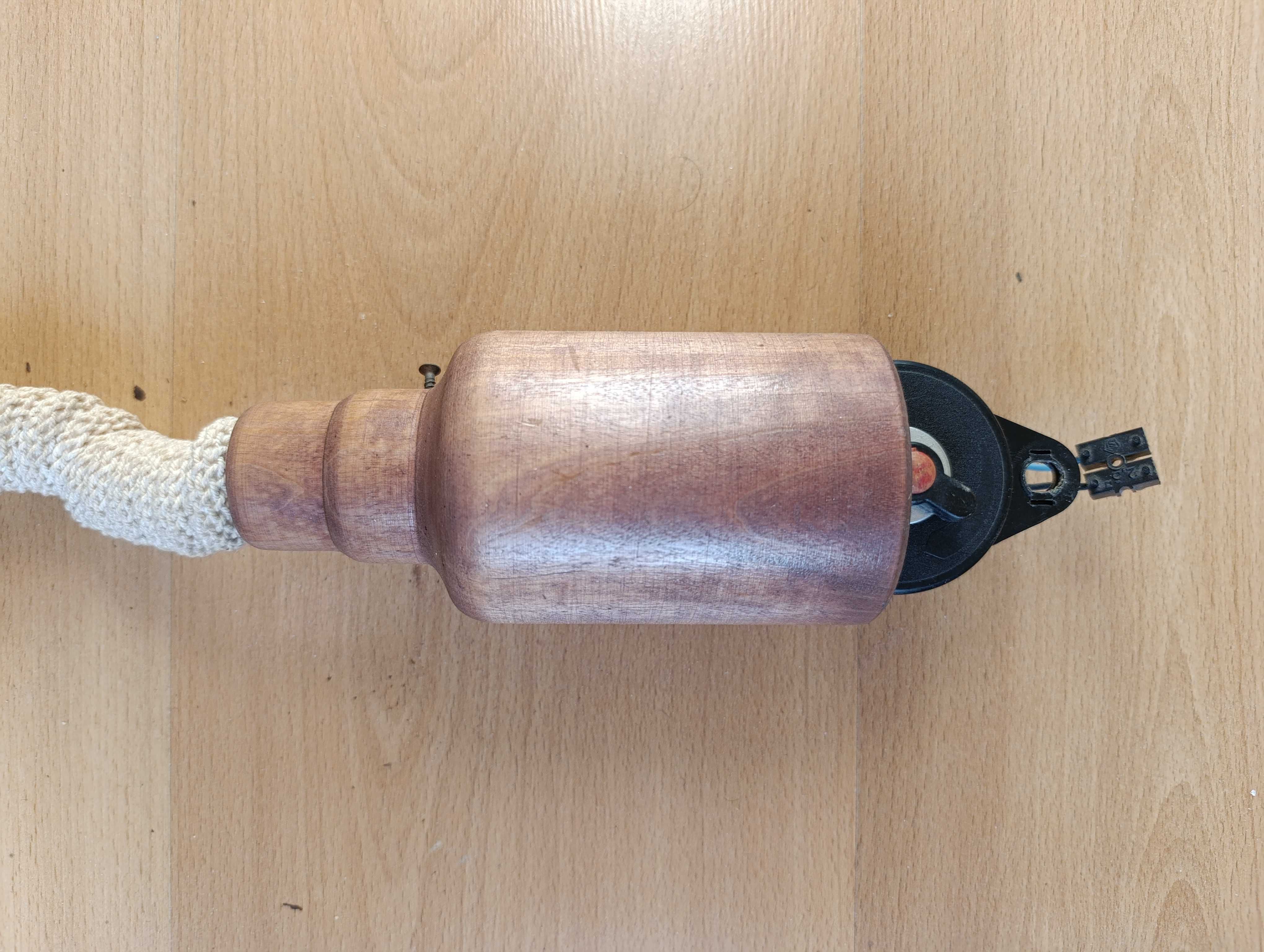 Lampa wiklinowa do kuchni