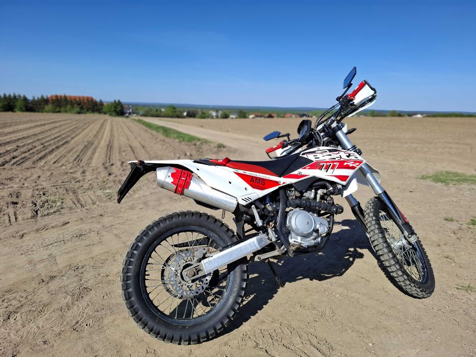 Sprzedam Beta RR 125 4t z 2017 roku