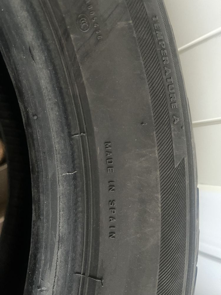 215/55/R17 летня резина bridgestone