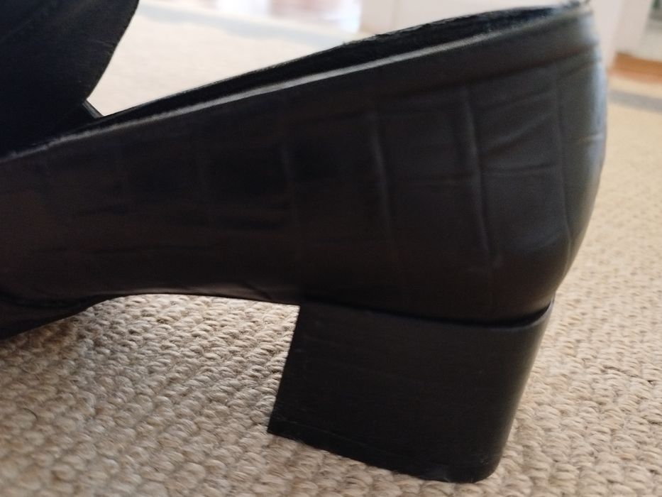 Sapatos Uterqüe Novos