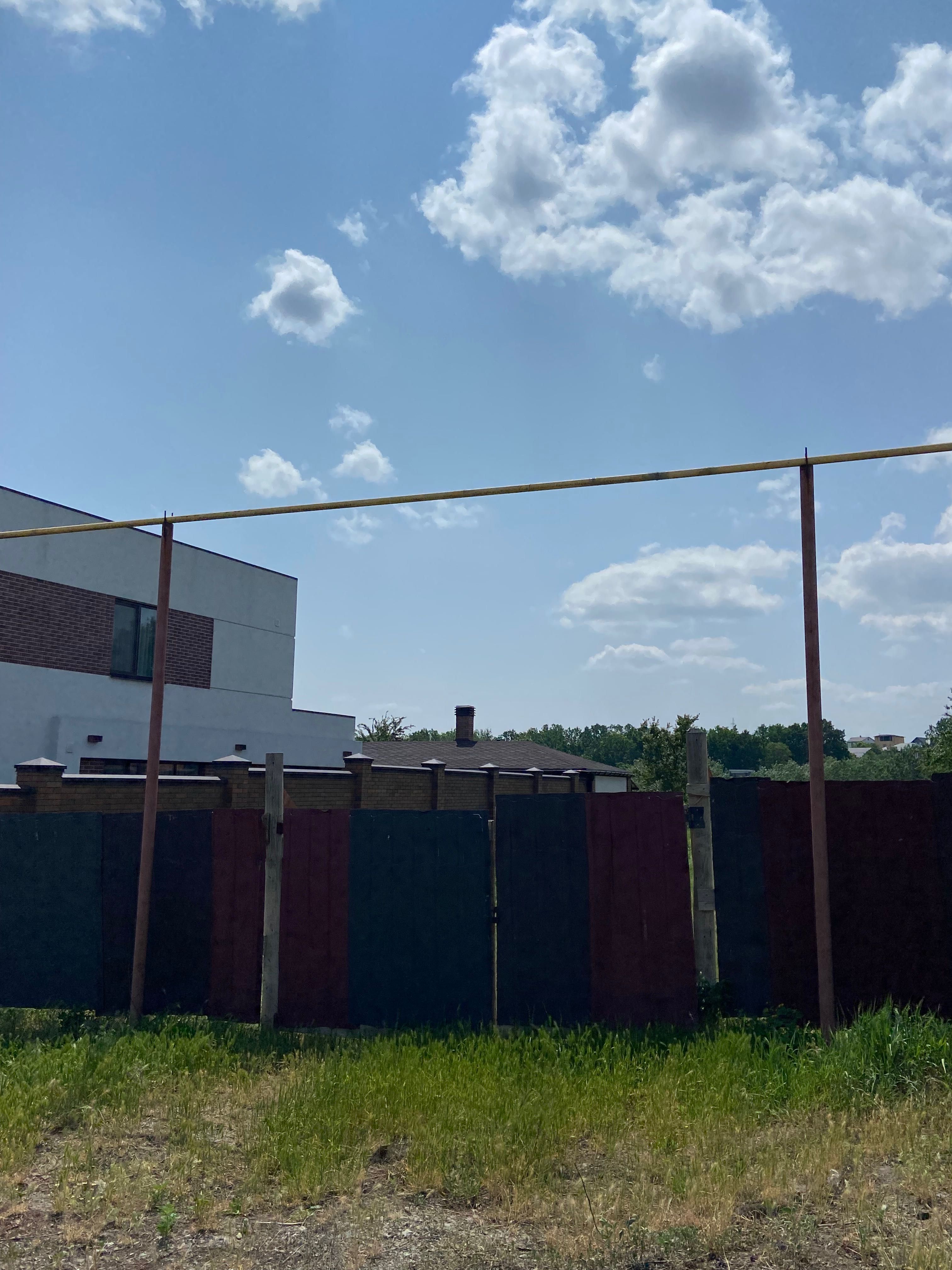 Продажа участка в городе