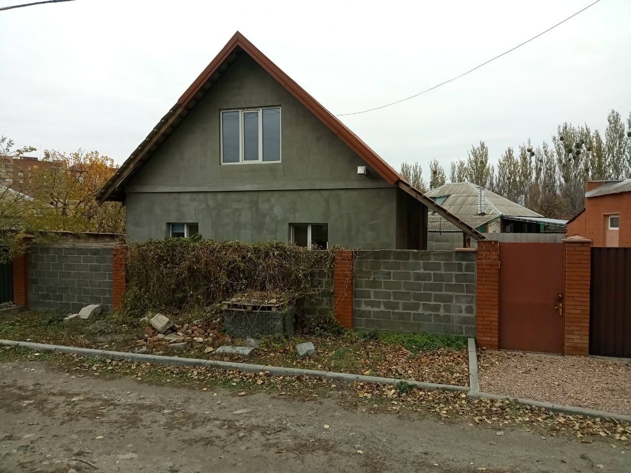 Продаётся газ дом, с рем, мебелью, техн. Центр. Можно по сертификату.