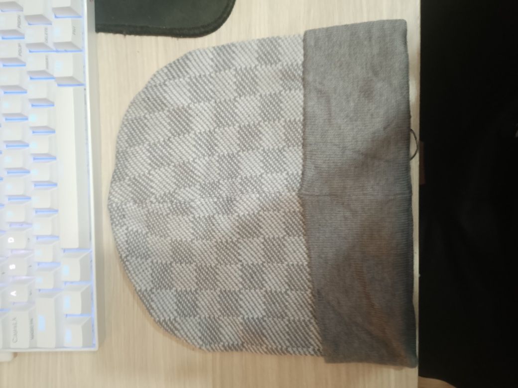 Czapka Louis Vuitton
