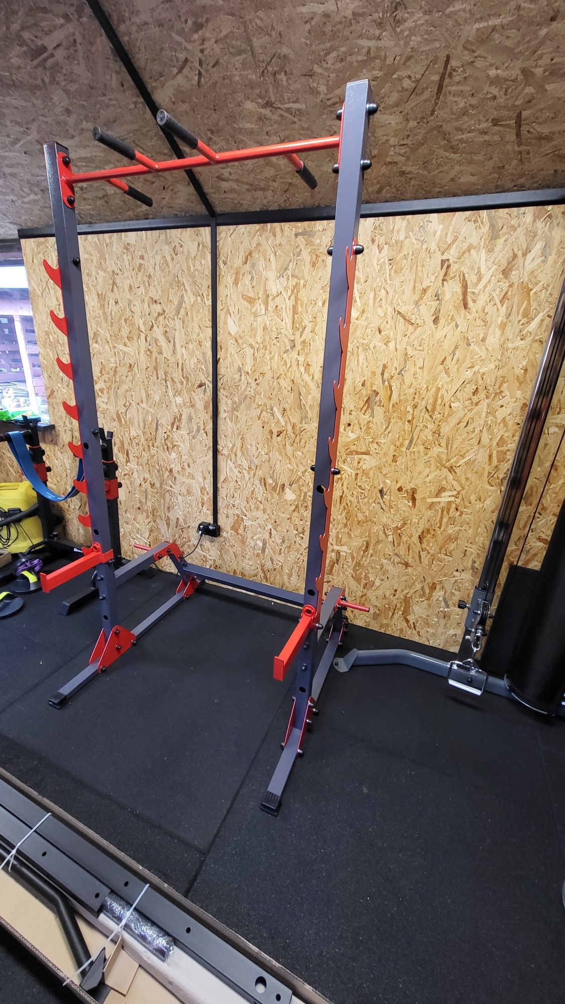 Half rack wolnostojący od K-SPORT KSSL023