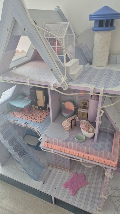 "Chalet de inverno " Casa de bonecas LOL