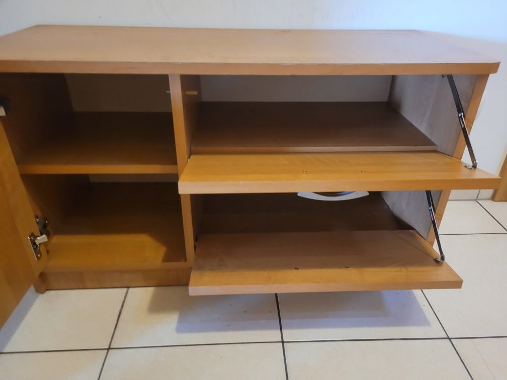 Szafka na buty i wieszak z lustrem