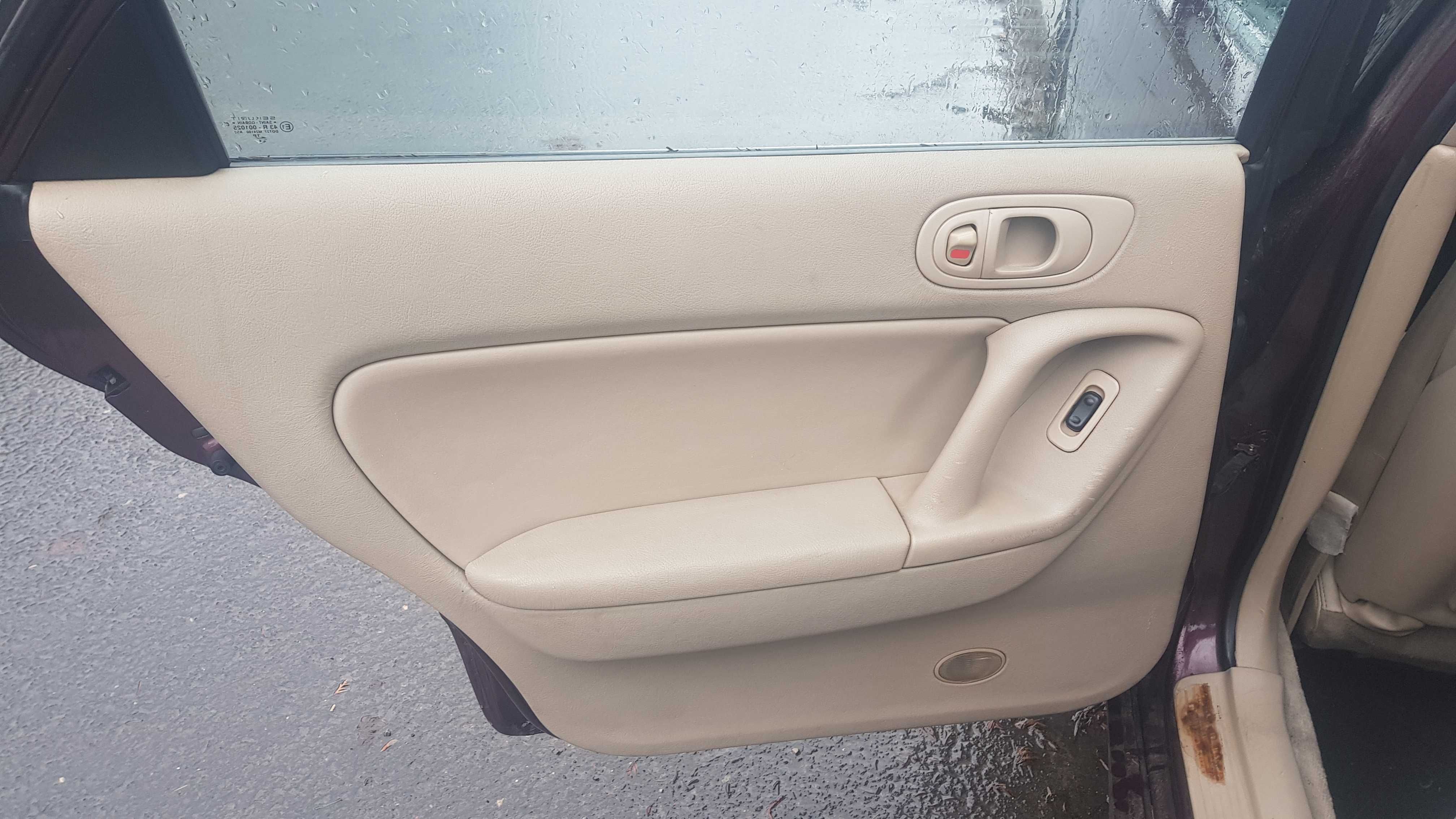 Drzwi lewy tył mazda millenia S 94 rok sedan