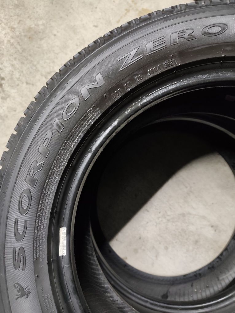 Pneus 255/55r19 Pirelli Scorpion Zero com 85% piso