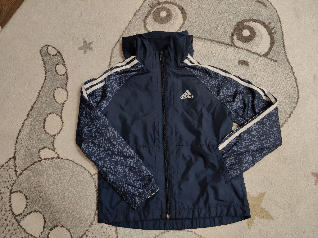 Wiatrówka adidas 9-10 lat
