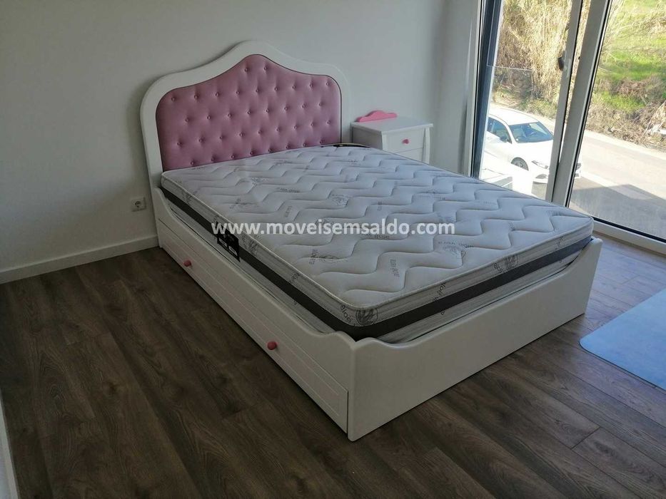 Cama de Casal Estofada c/ Gaveta - Fabricamos todas medidas e cores.