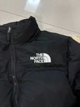 Czarna-kurtka -ITNFI- NorthFace-700-Rozmiary-M
