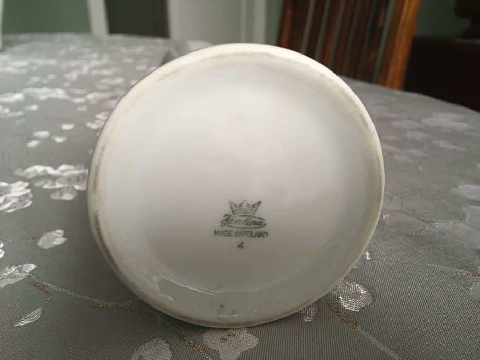 Wazon "KOSTKA" z motywem kwiatowym - proj. Danuty Duszniak 1957 r