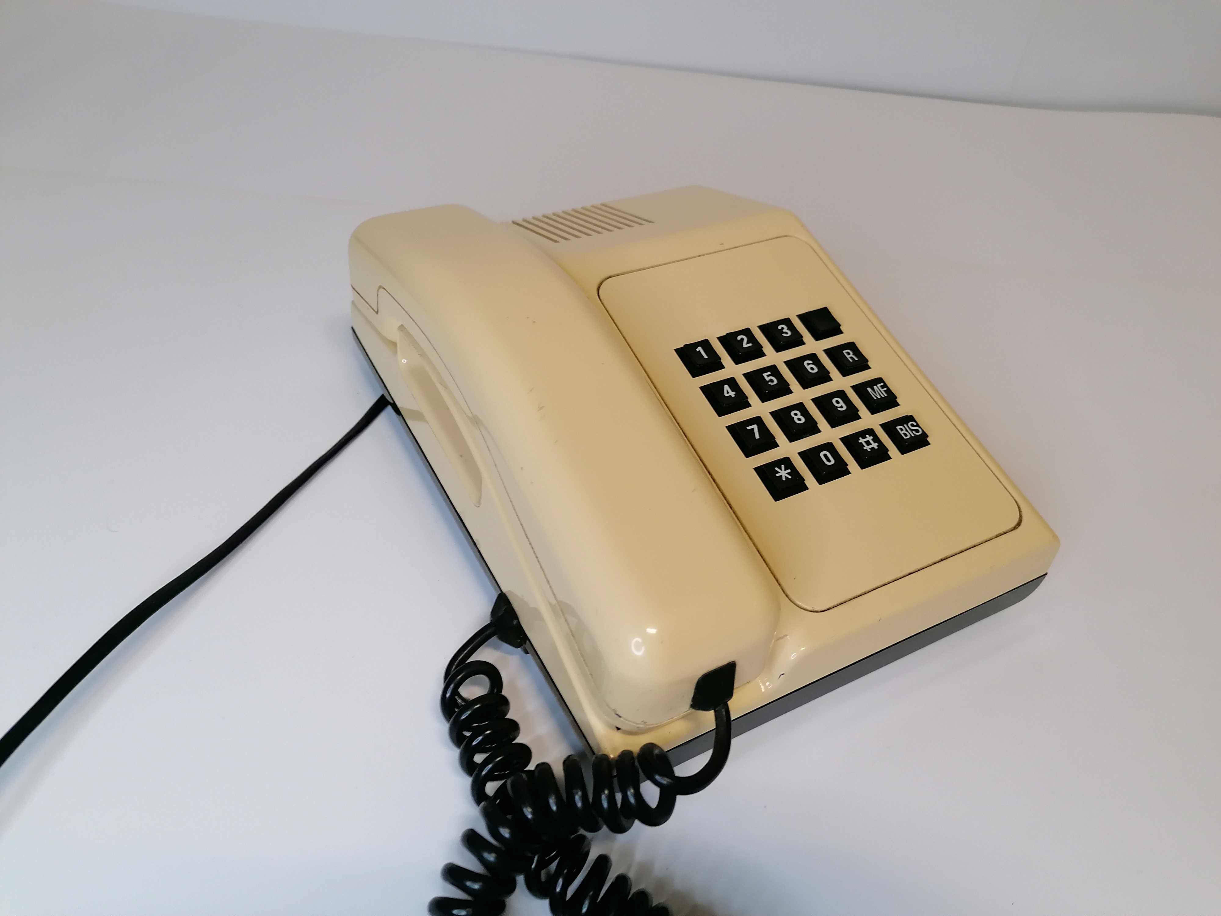 Telefones Antigos – Vintage 2