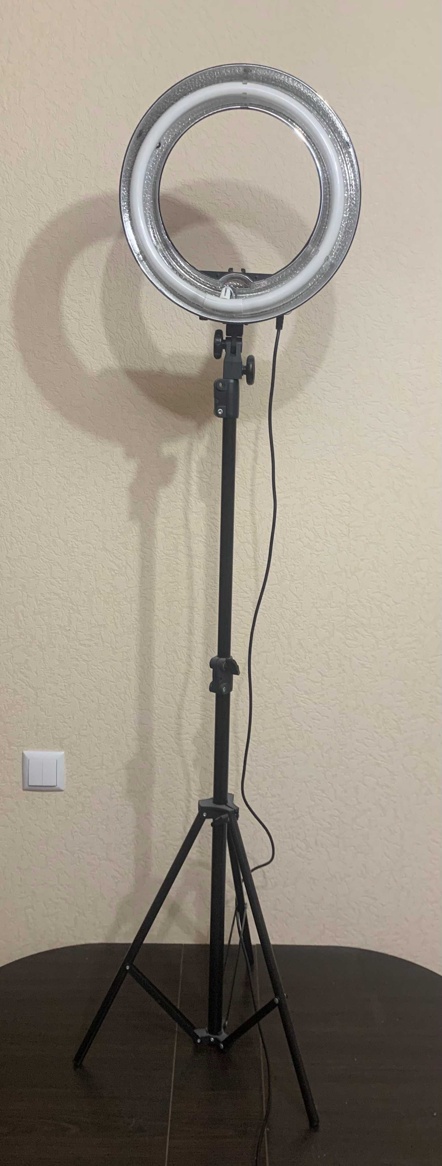 Професійна кільцева лампа для блогерів RL-12 TUBE,висота 2,5 метра,Люм