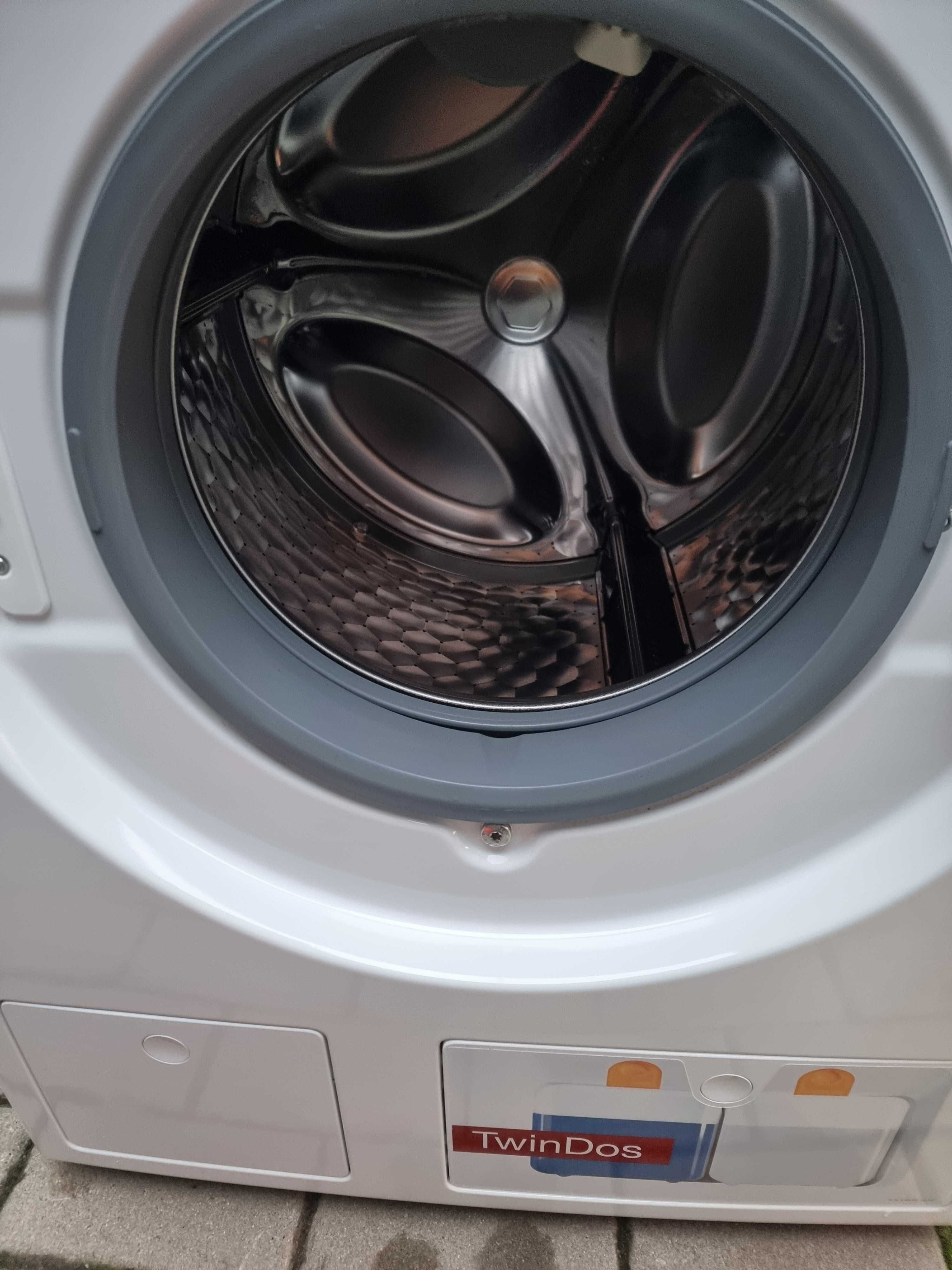 Pralka Miele W1 WWE 668 WPS, Active, TwinDos, menu PL, 8kg