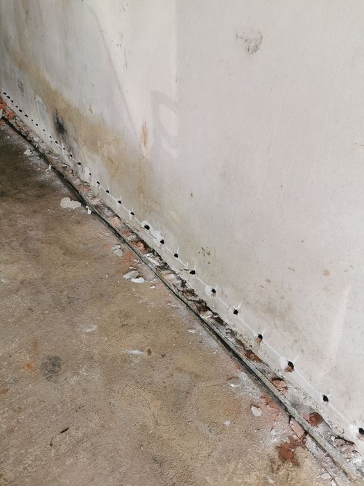 Iniekcja krystaliczna osuszanie podnoszenie posadzek Nowy Sącz okolic