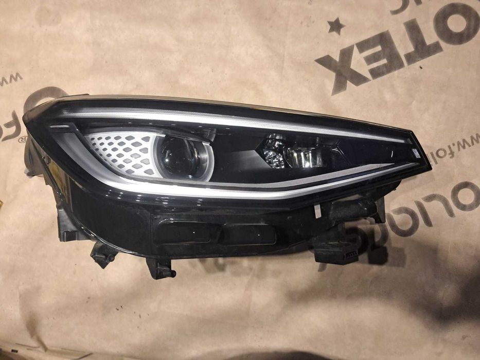 Передня права фара IQ LED Volkswagen ID4  ІД4 VW Америка